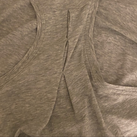 lululemon tank top EUC - Picture 3 of 4